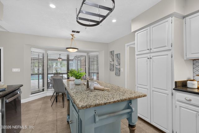 3735 HELICON Drive, Jacksonville, FL 32223
