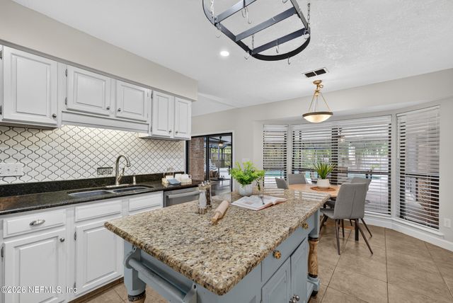 3735 HELICON Drive, Jacksonville, FL 32223