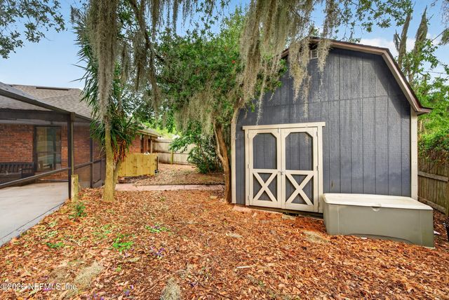 3735 HELICON Drive, Jacksonville, FL 32223