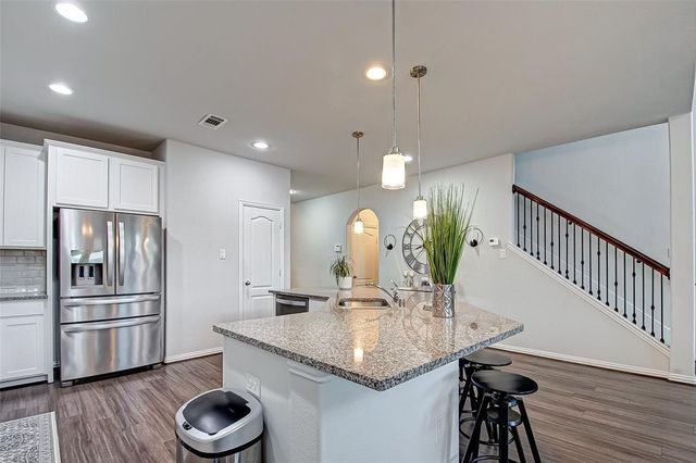 23811 Via Viale Dr, Richmond, TX 77406