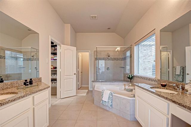 23811 Via Viale Dr, Richmond, TX 77406
