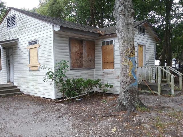 1815 NE 16TH WAY, Gainesville, FL 32609