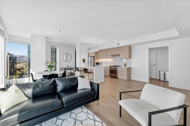 188 W Saint James Street 11101, San Jose, CA 95110