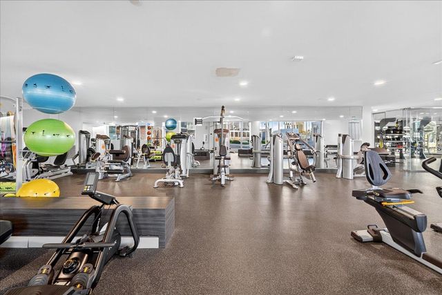 188 W Saint James Street 11101, San Jose, CA 95110