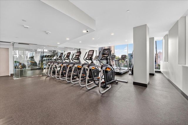 188 W Saint James Street 11101, San Jose, CA 95110