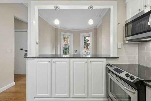 130 Pembroke St 2, Boston, MA 02118
