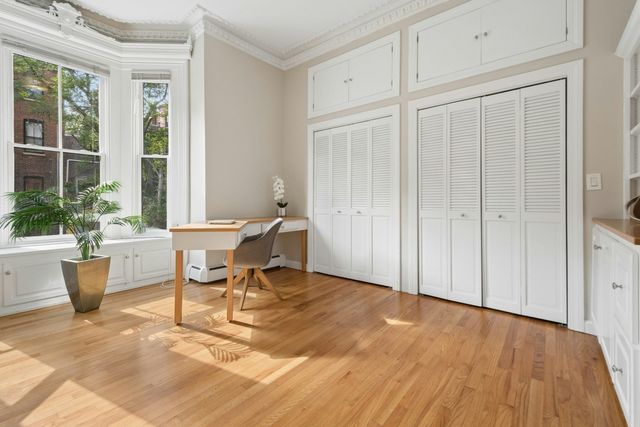 130 Pembroke St 2, Boston, MA 02118
