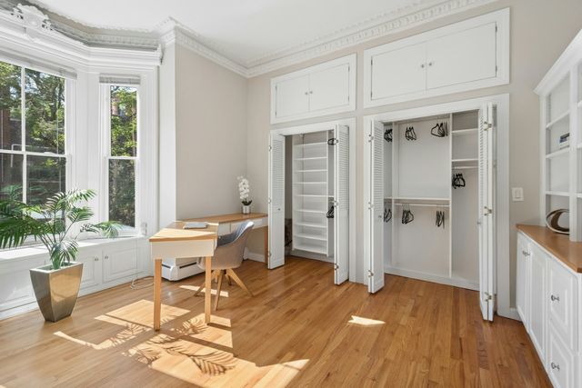 130 Pembroke St 2, Boston, MA 02118