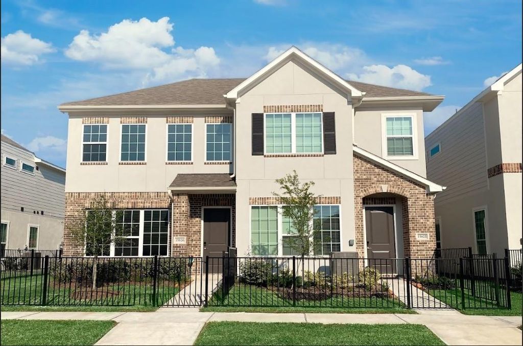 15822 Loch Laggan Drive, Humble, TX 77346