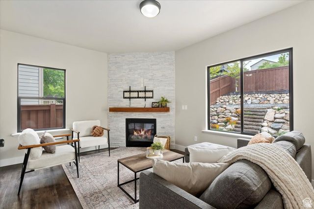 4062 N HEATHERFIELD LN, Lehi, UT 84043