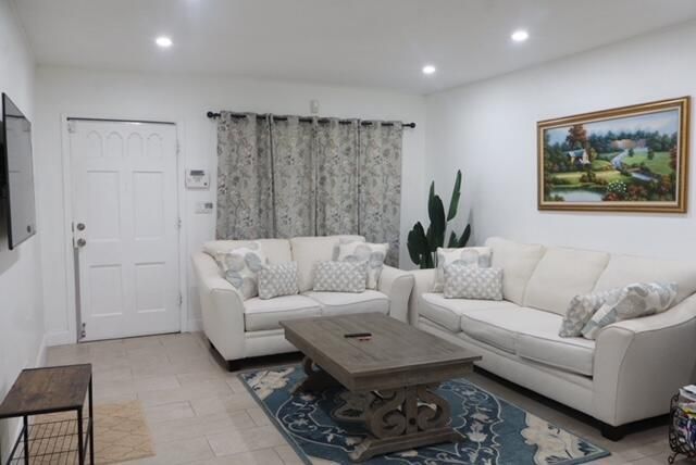 4361 NW 12th Drive NW, Deerfield Beach, FL 33064