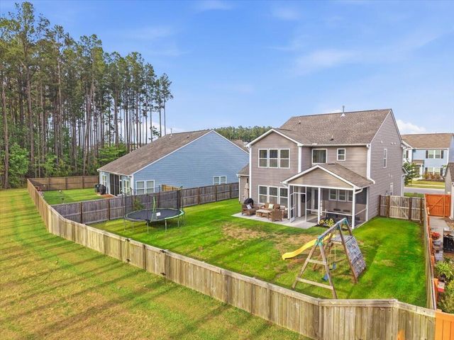 443 Fox Sparrow Court, Summerville, SC 29486
