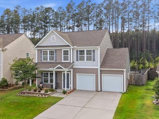 443 Fox Sparrow Court, Summerville, SC 29486