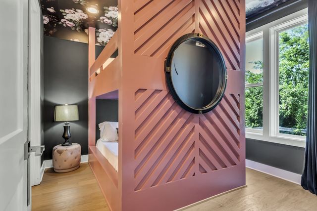 2176 Carson St Apt 24, Nashville, TN 37211