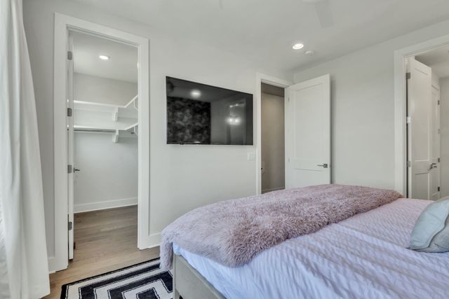 2176 Carson St Apt 24, Nashville, TN 37211