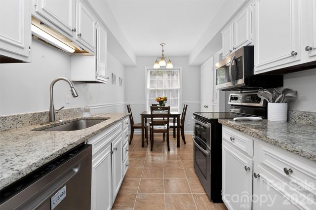 7124 Quail Meadow Lane, Charlotte, NC 28210