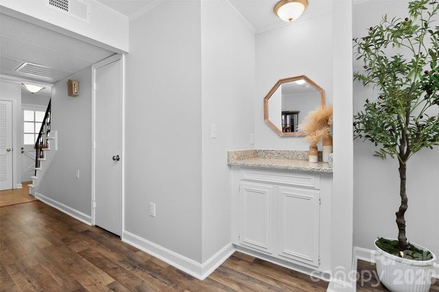 7124 Quail Meadow Lane, Charlotte, NC 28210