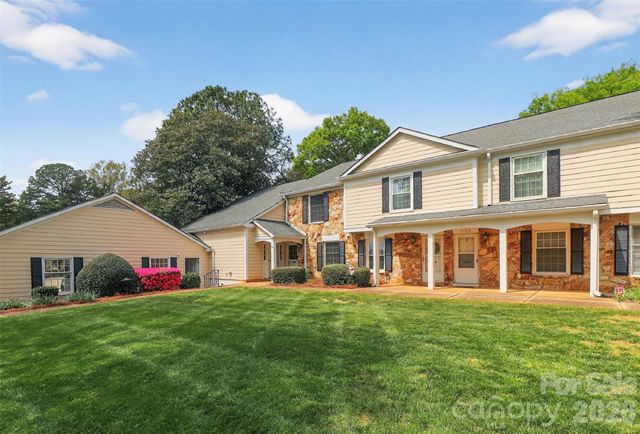 7124 Quail Meadow Lane, Charlotte, NC 28210