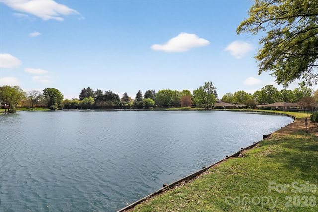 7124 Quail Meadow Lane, Charlotte, NC 28210