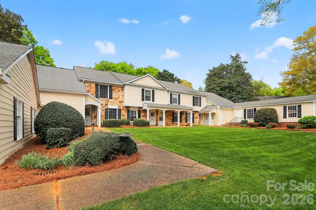 7124 Quail Meadow Lane, Charlotte, NC 28210