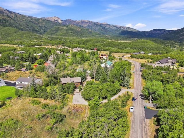2059 E 5950 N, Eden, UT 84310