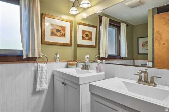 2059 E 5950 N, Eden, UT 84310