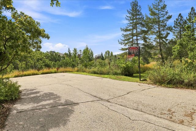 2059 E 5950 N, Eden, UT 84310