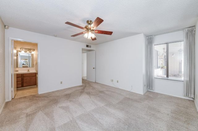 1817 W Santa Ana Avenue, Fresno, CA 93705