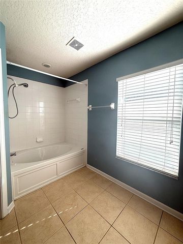26627 CASTLEVIEW WAY, Wesley Chapel, FL 33544