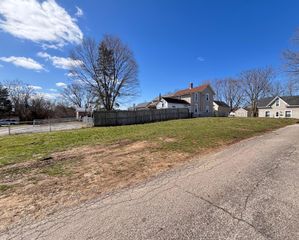 114 S Cedar Avenue, Lancaster, OH 43130