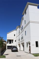 5506 E Petty Street, Houston, TX 77007