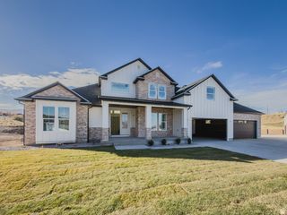 7182 W MOOREPARK PL #10, West Jordan, UT 84081