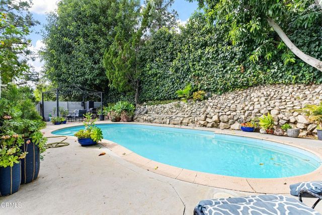 3323 Reta Street, La Crescenta, CA 91214