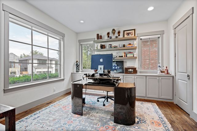 7102 Coronado Avenue, Dallas, TX 75214