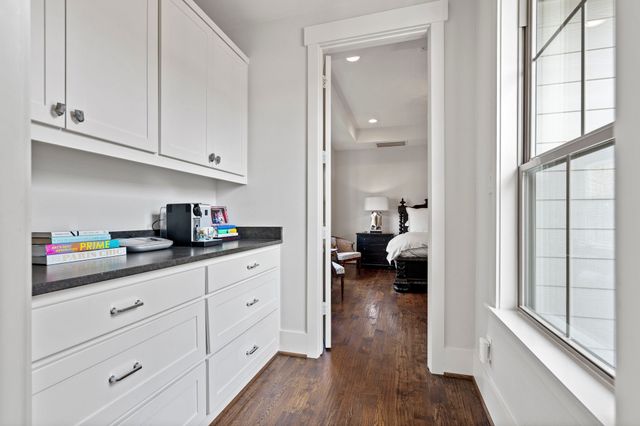 7102 Coronado Avenue, Dallas, TX 75214