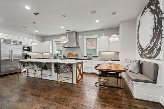 7102 Coronado Avenue, Dallas, TX 75214