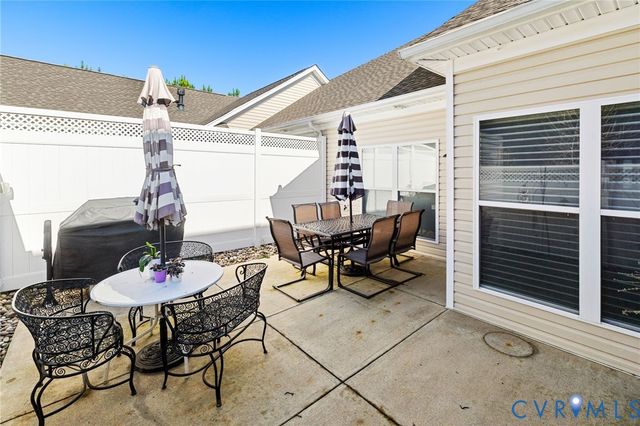 10314 Farm Glen Way, Glen Allen, VA 23059