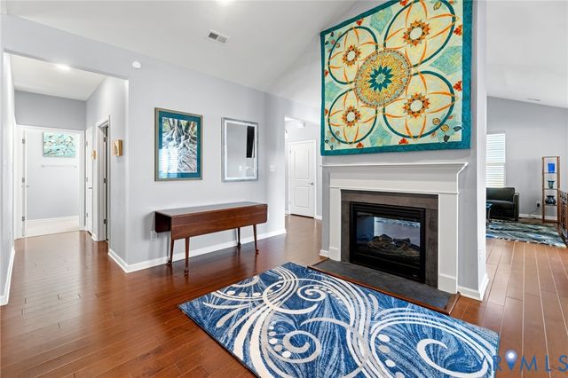 10314 Farm Glen Way, Glen Allen, VA 23059