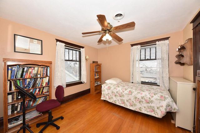 139 N 8th AVENUE, West Bend, WI 53095