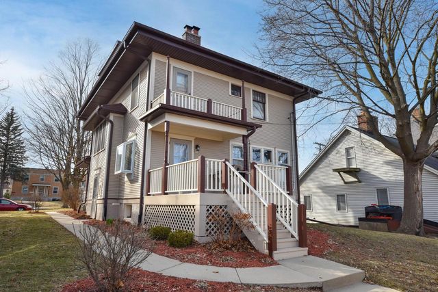 139 N 8th AVENUE, West Bend, WI 53095