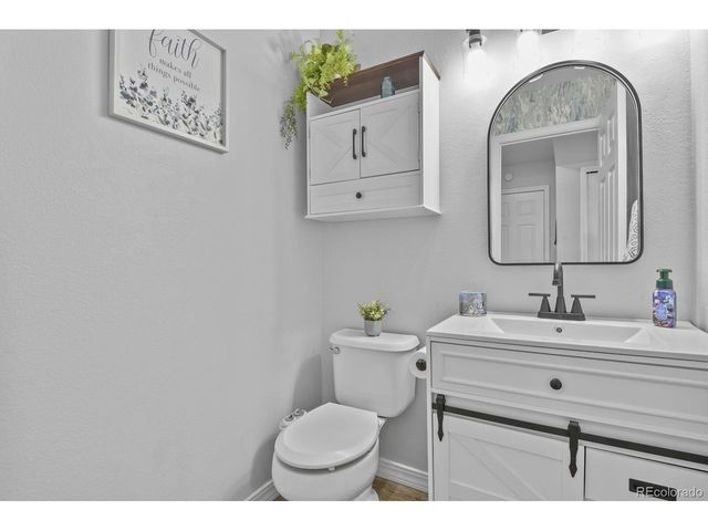 17850 Blacksmith Dr, Peyton, CO 80831