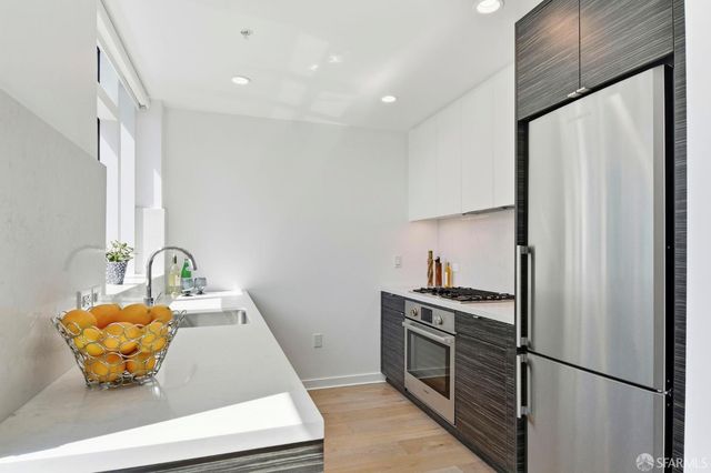 1688 Pine Street E1008, San Francisco, CA 94109