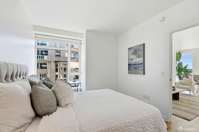 1688 Pine Street E1008, San Francisco, CA 94109