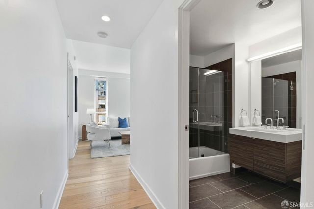 1688 Pine Street E1008, San Francisco, CA 94109