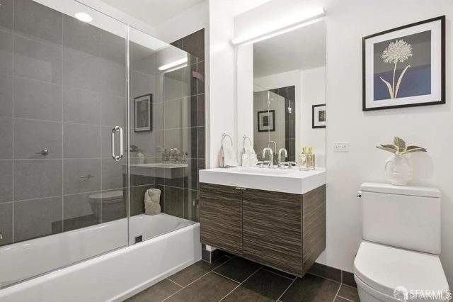 1688 Pine Street E1008, San Francisco, CA 94109
