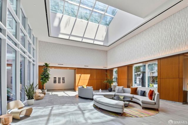 1688 Pine Street E1008, San Francisco, CA 94109