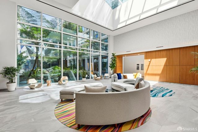 1688 Pine Street E1008, San Francisco, CA 94109