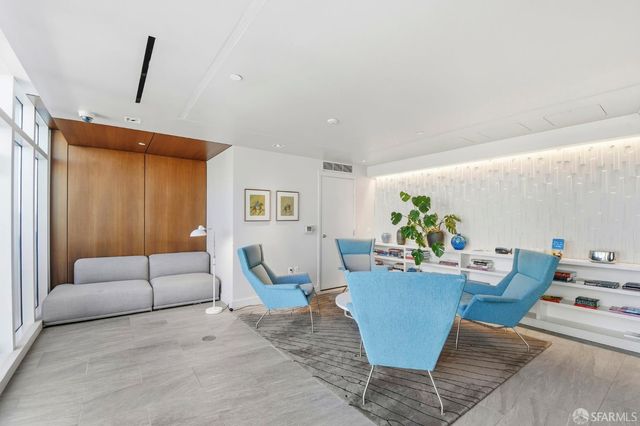 1688 Pine Street E1008, San Francisco, CA 94109