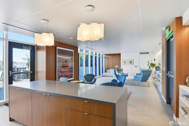 1688 Pine Street E1008, San Francisco, CA 94109