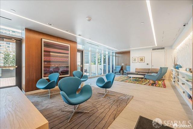 1688 Pine Street E1008, San Francisco, CA 94109